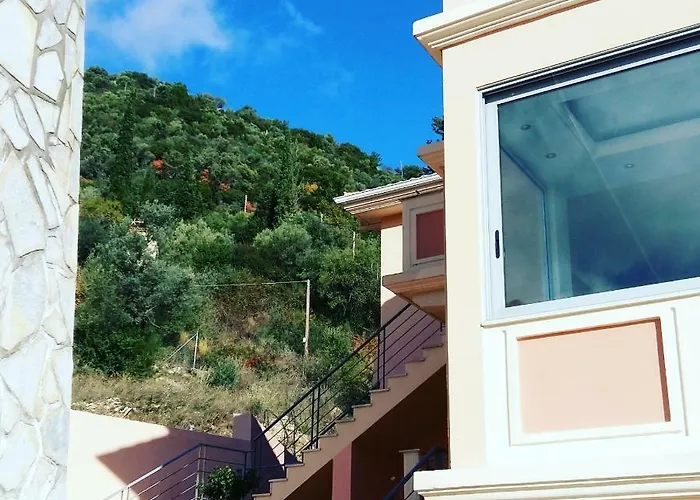 Maria & George Nydri (Lefkada)